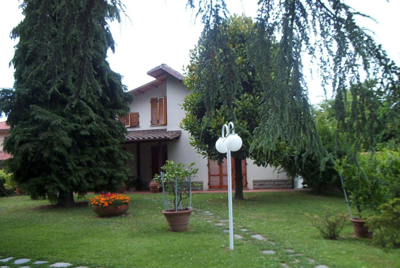 Appartamento Lussuoso 2 In Villa Riccardo Barga Exterior foto
